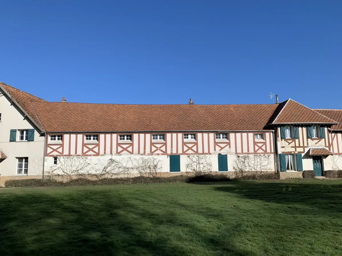 Ouvrier(ère) agricole polyvalent(e) sur domaine privé avec logement, photo 2